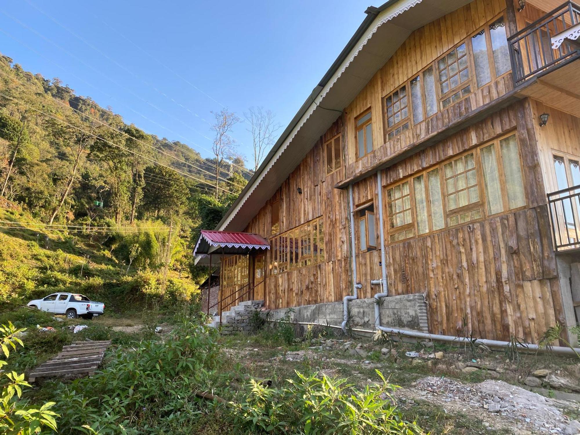 Log Cabin In The Woods Acomodação com café da manhã Gangtok Exterior foto